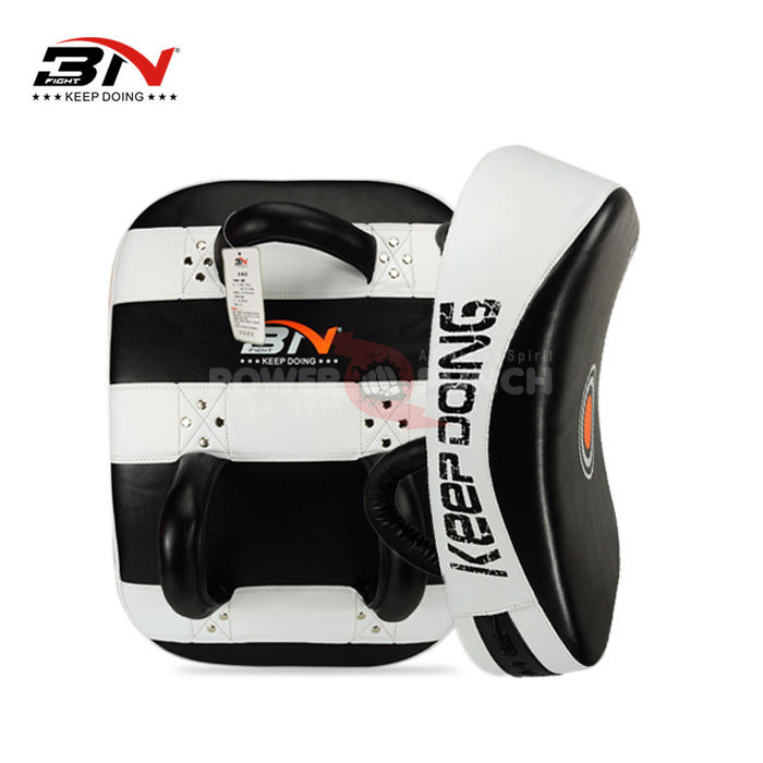 Power Punch BN Boxing Training Kick Pads Kick Boxing Curved Arm Pad MMA Focus Muay Angle 2