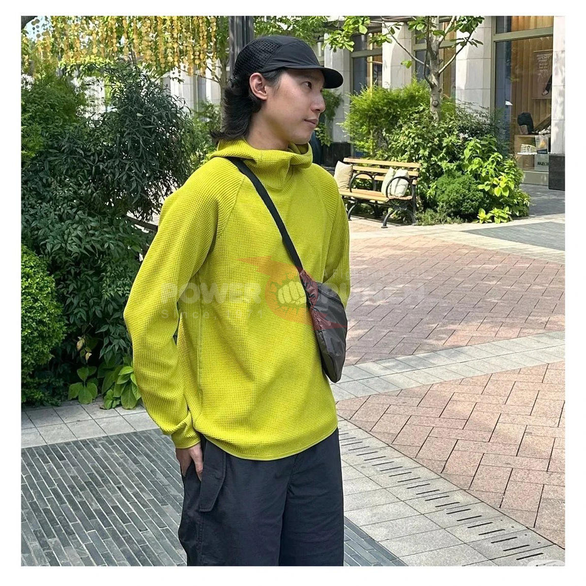 Power Punch QUICKSHOW Waffle Knit Pullover Outdoor Hoodie Fashion Activewear Solid Quick Dry Lo - Angle 3