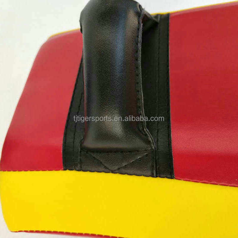 Power Punch Wholesale DZTIGER Tj151 Martial Arts Kicking Pad Focus Pad Kick Boxing PU Angle 4